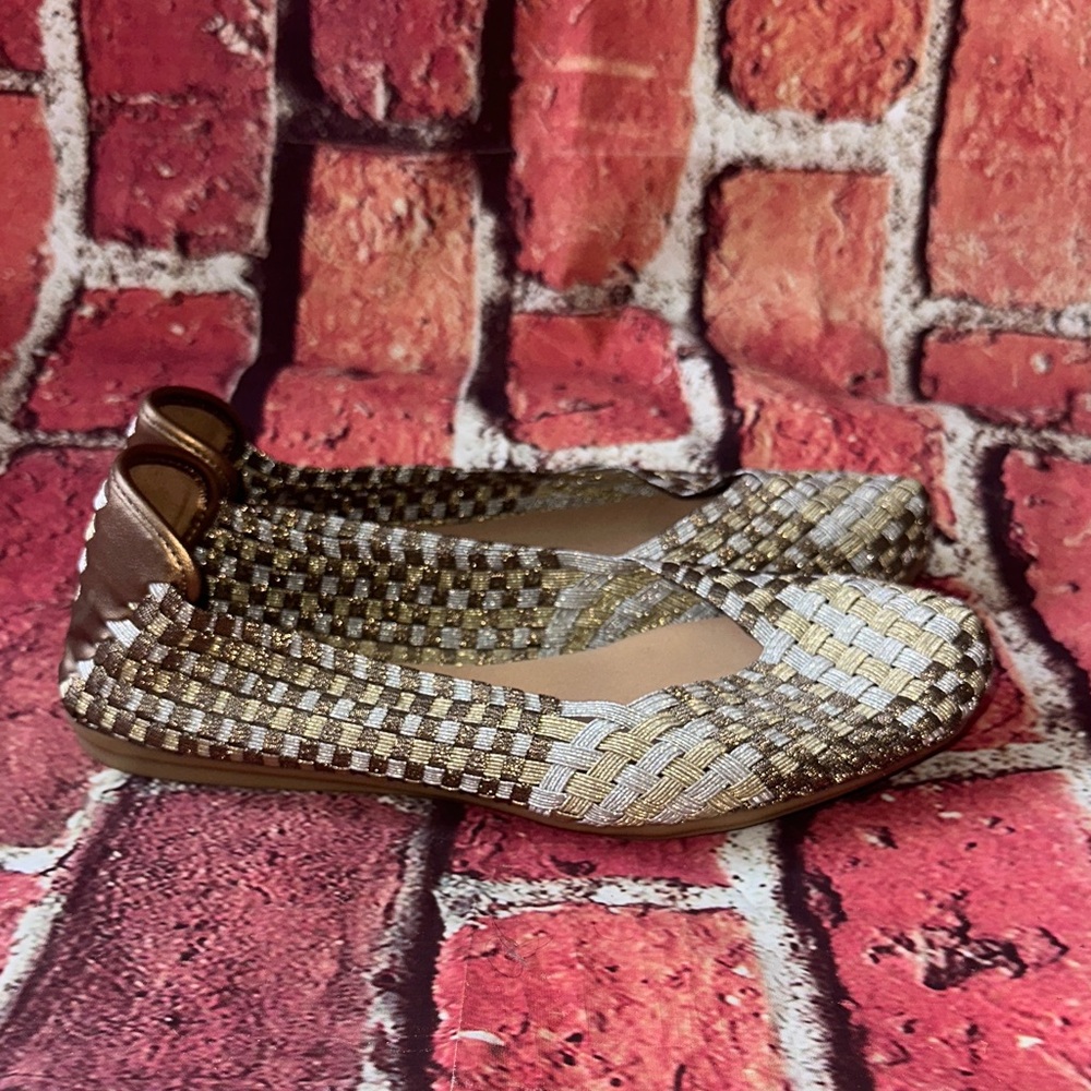 e360 Easy Spirit Women's Woven Flats Size 7.5W